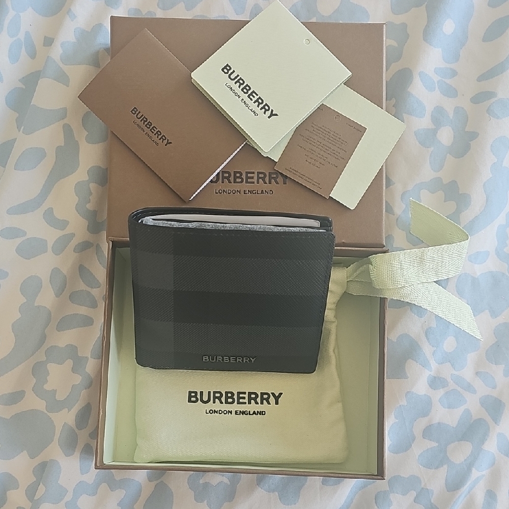 Burberry Black and Gray Wallet